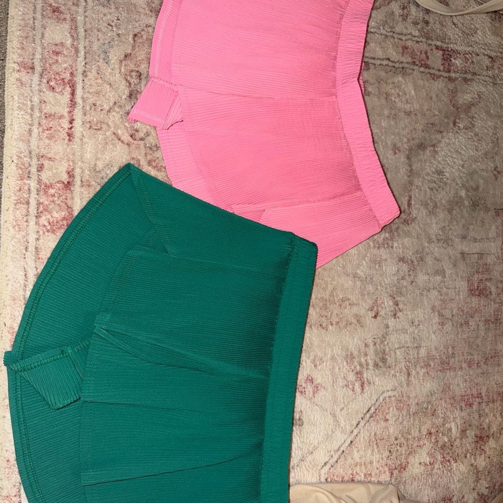 Pink and Emerald Pleated athletic shorts - Set of Two